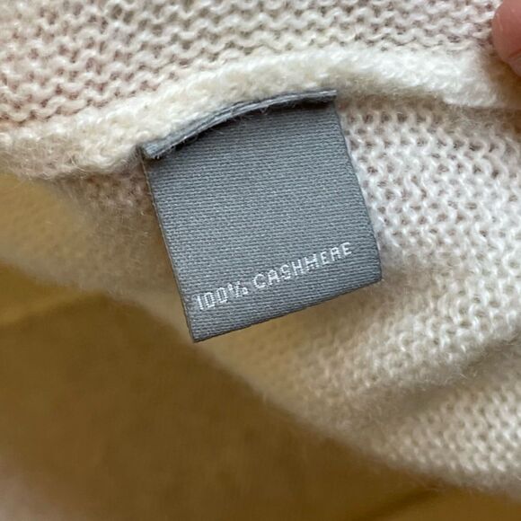 Neiman Marcus Cream 100% Cashmere Fringe Hem Sweater Cardigan Large - Picture 7 of 8